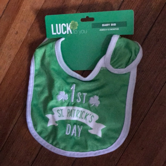 1st St. Patrick’s Day☘️Baby Bib! - Picture 1 of 5
